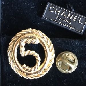 Chanel N5 vintage brooch-pin